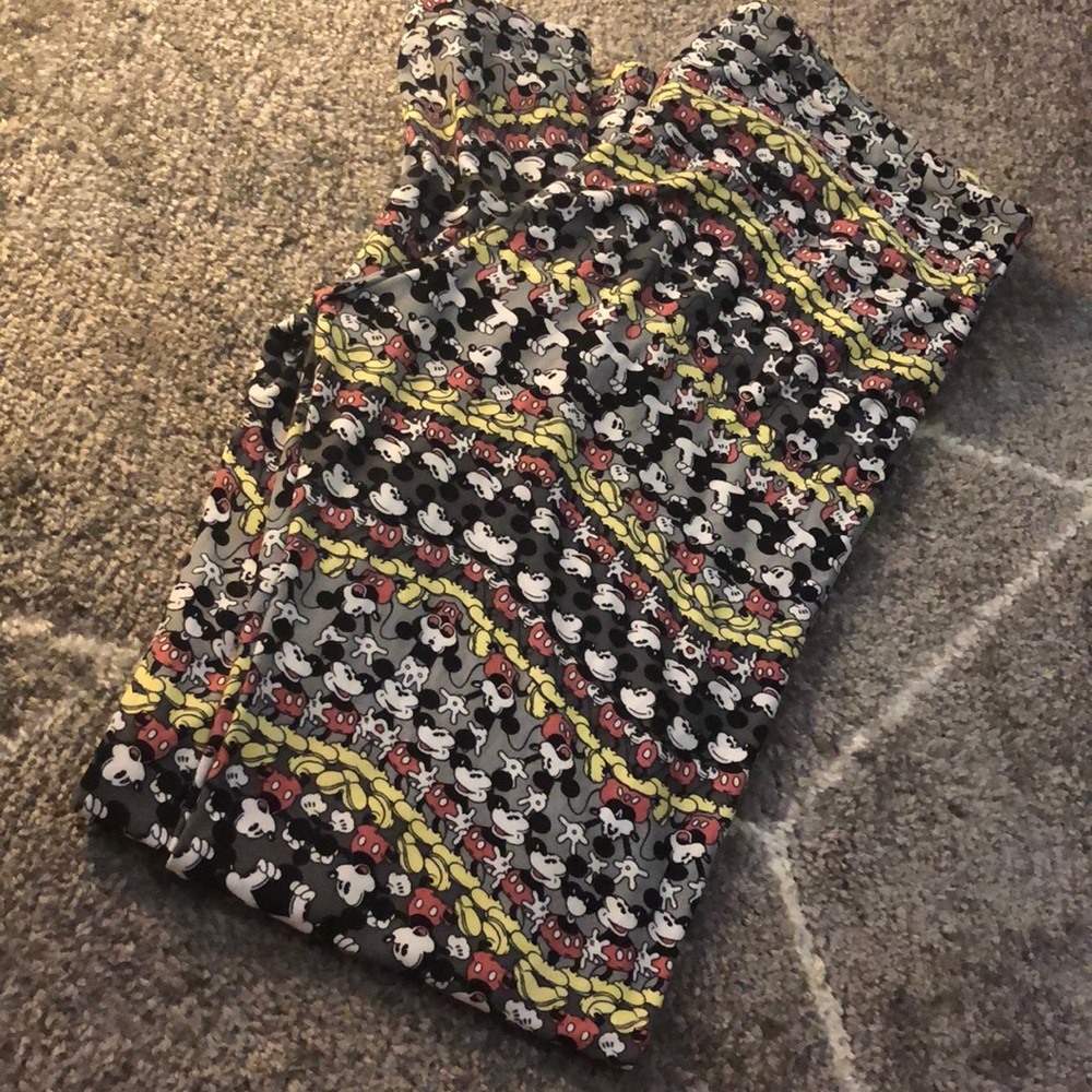 🤍 MICKEY MOUSE Lularoe Leggings